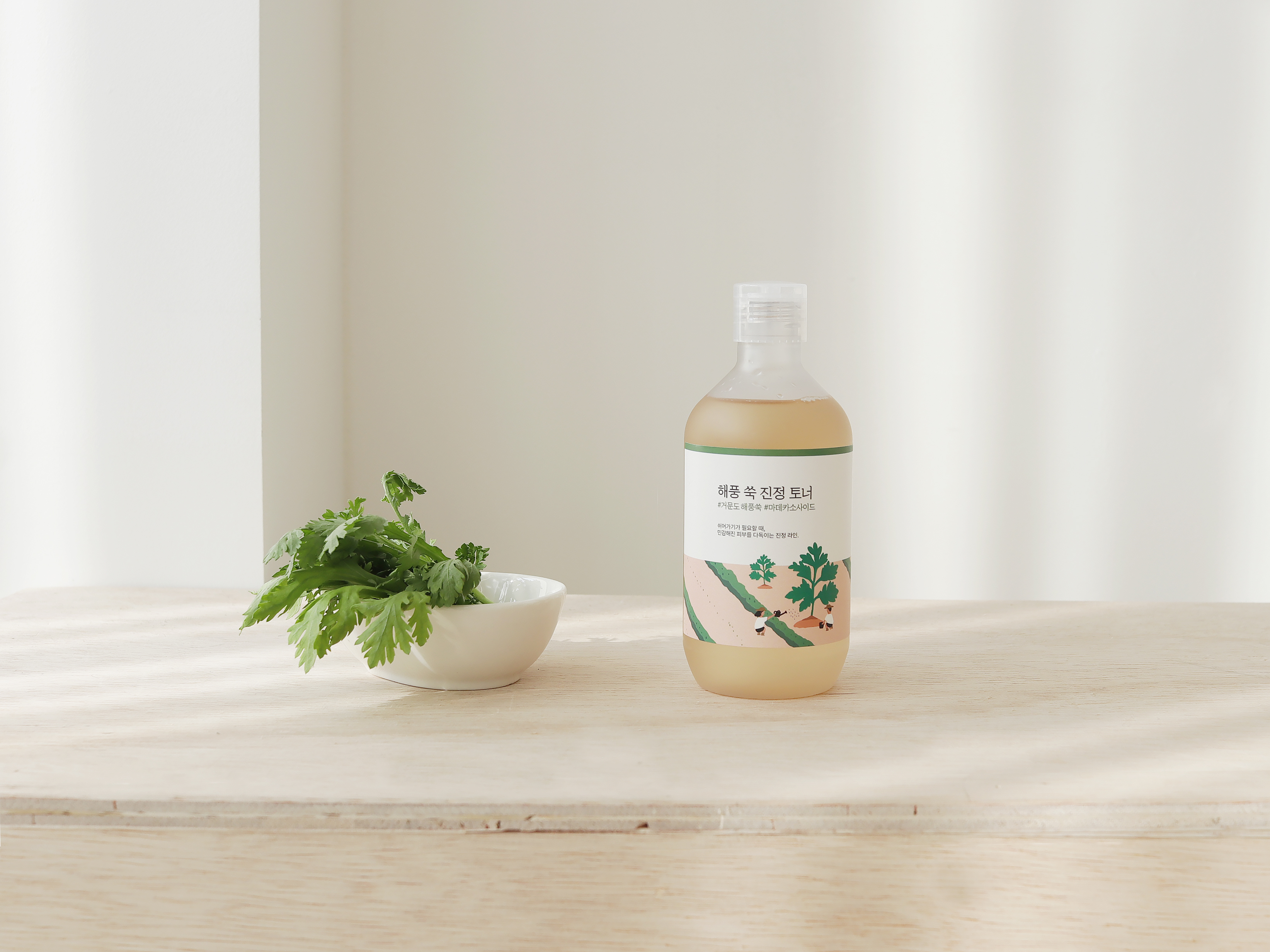 Ein beruhigender Toner der Marke MISSHA mit Mugwort