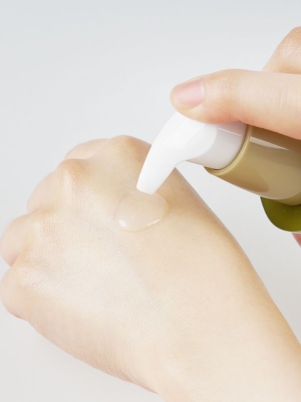 ACCOJE Reviving Dust Cleansing Gel to Foam