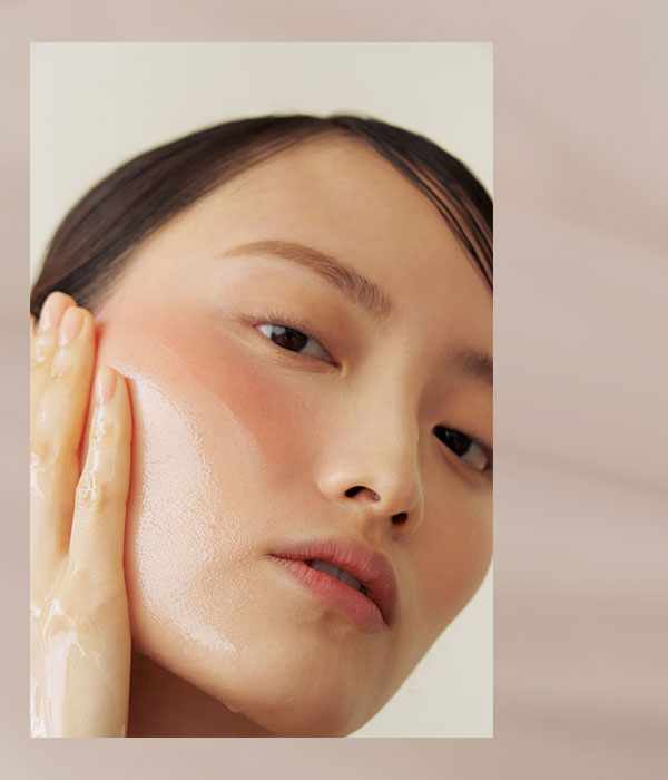 DEAR, KLAIRS Gentle Black Deep Cleansing Oil